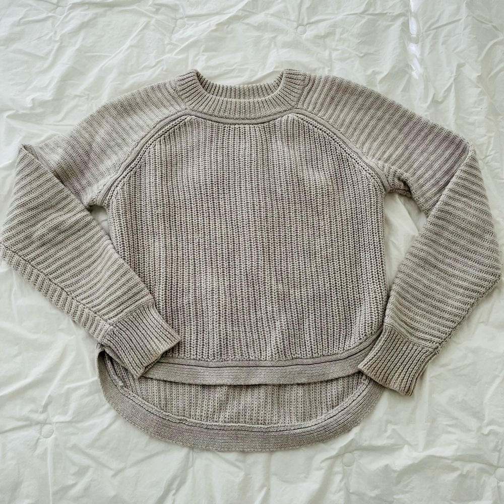 ARITZIA WILFRED ITALIAN WOOL SWEATER IN TAUPE Sz S